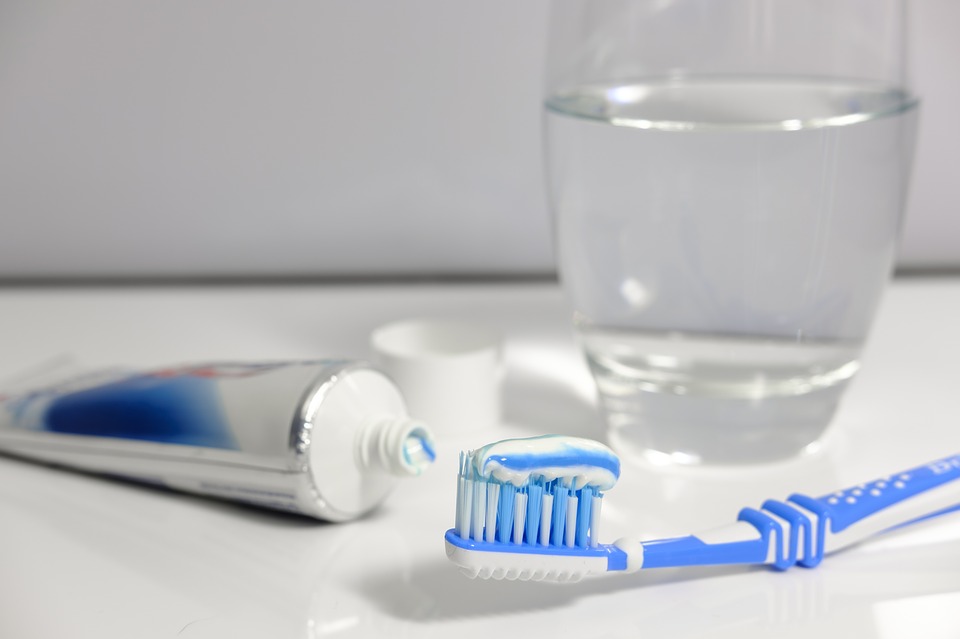 POZIV DOKTORIMA STOMATOLOGIJE/DENTALNE MEDICINE